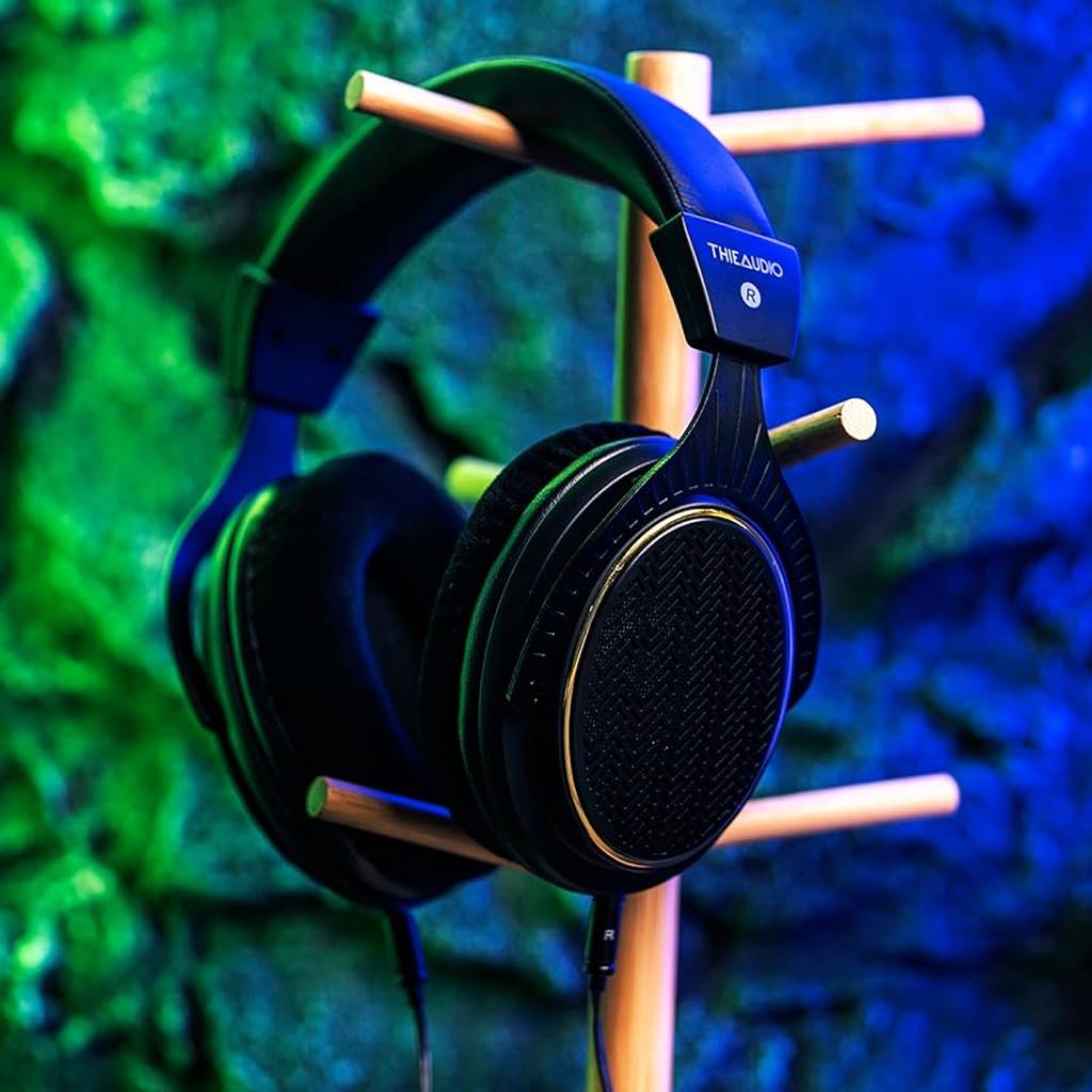 Ghost Dynamic Stereo Sound Headphones for Gaming & Music Enthusiasts Teens’ Must-Haves Color : Black Ghost Dynamic Stereo Sound Headphones for Gaming & Music Enthusiasts Teens' Must-Haves