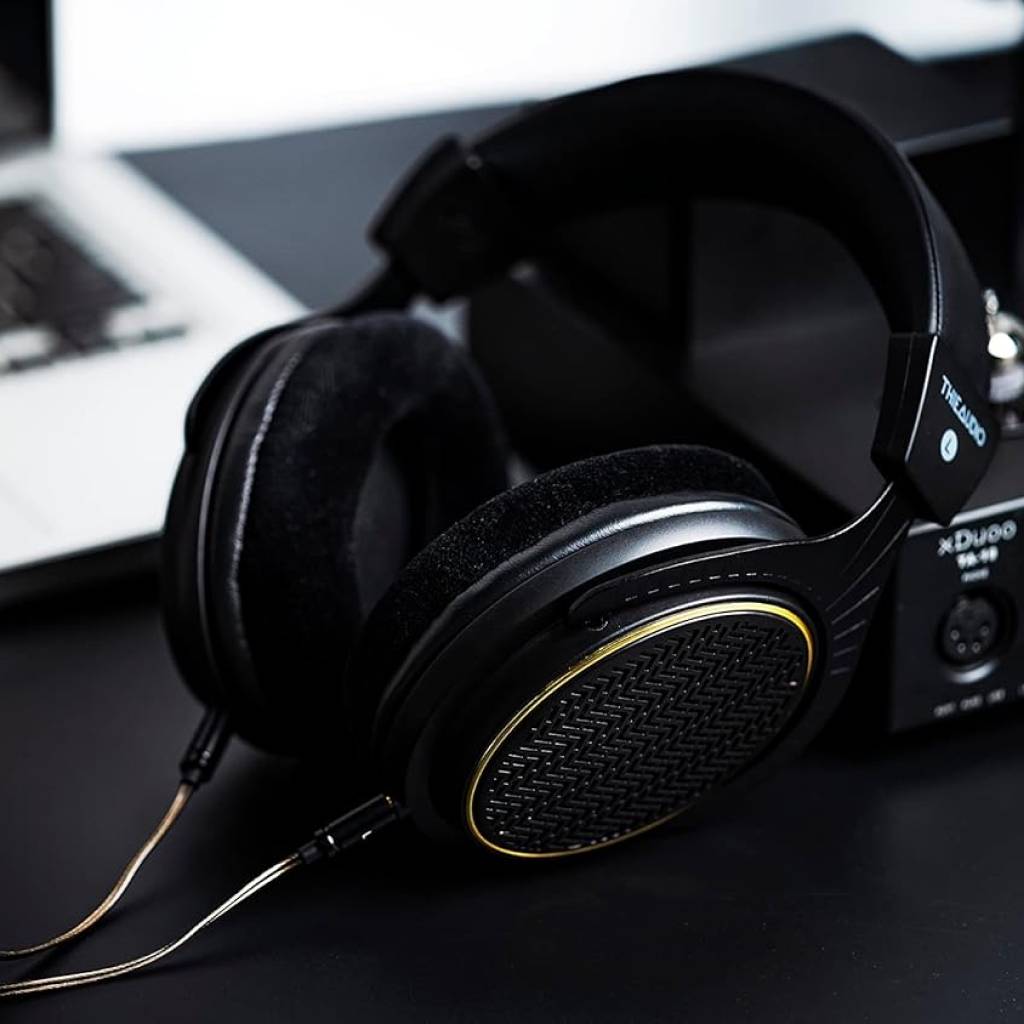 Ghost Dynamic Stereo Sound Headphones for Gaming & Music Enthusiasts Teens’ Must-Haves Color : Black Ghost Dynamic Stereo Sound Headphones for Gaming & Music Enthusiasts Teens' Must-Haves