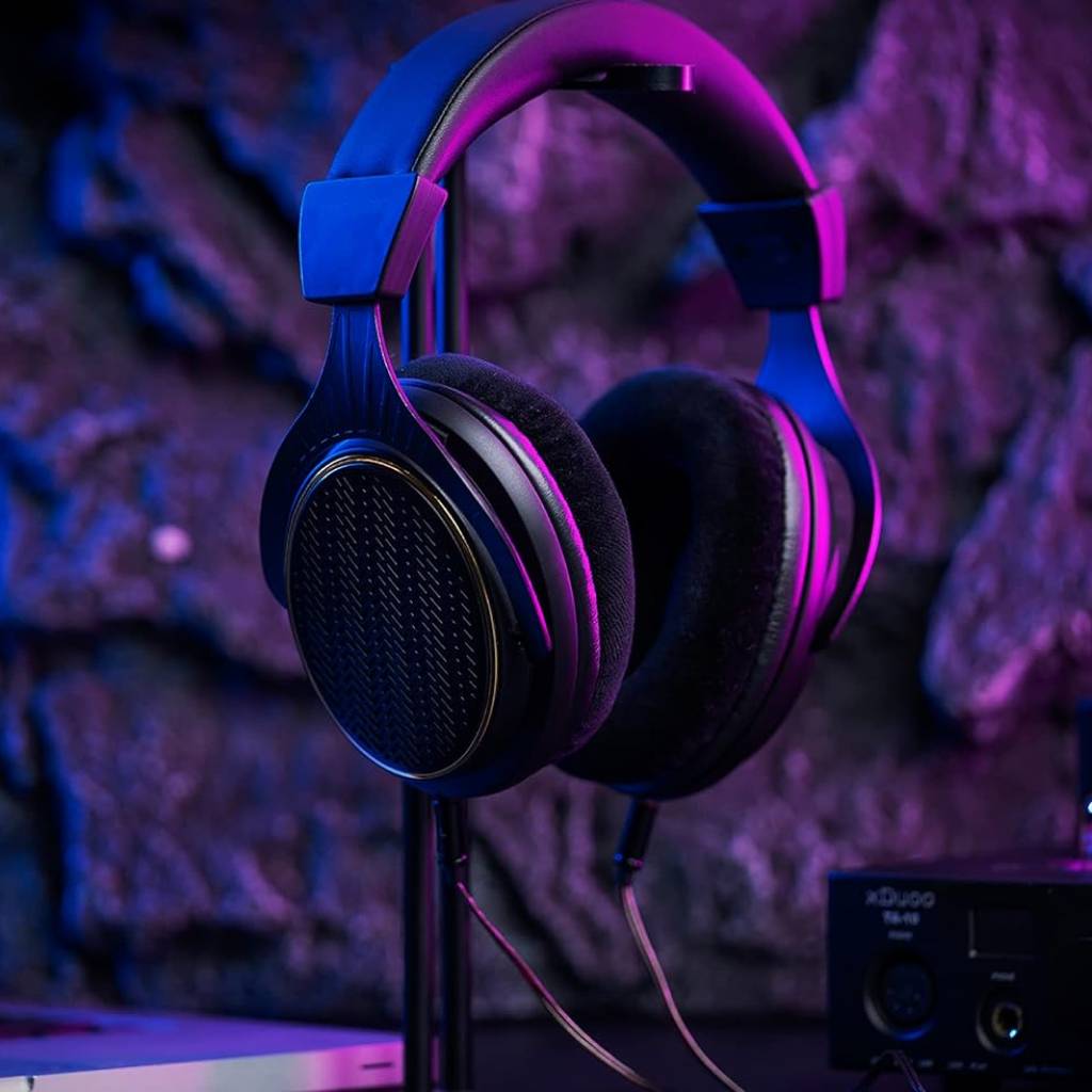 Ghost Dynamic Stereo Sound Headphones for Gaming & Music Enthusiasts Teens’ Must-Haves Color : Black Ghost Dynamic Stereo Sound Headphones for Gaming & Music Enthusiasts Teens' Must-Haves