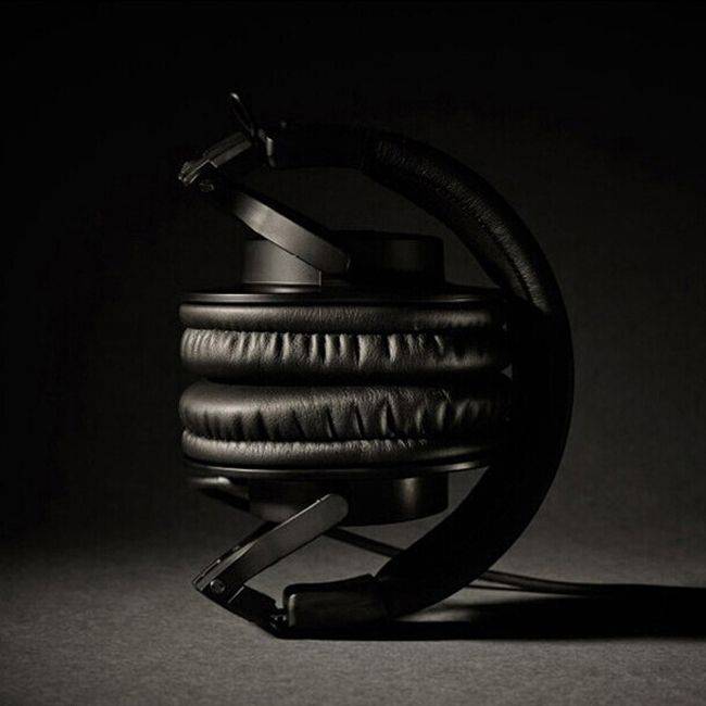 Professional Monitor Headphones – ATH-M30x Dynamic Over-ear HiFi Foldable Earphones Teens’ Must-Haves Professional Monitor Headphones - ATH-M30x Dynamic Over-ear HiFi Foldable Earphones Teens' Must-Haves